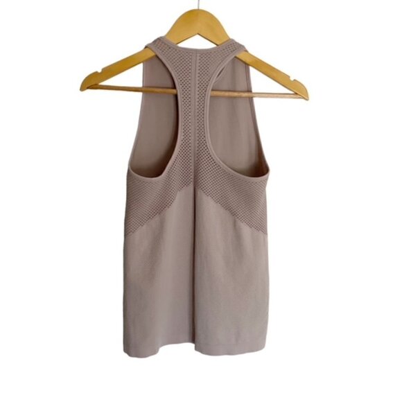 Athleta Caliber Tank in Soft Lilac XSmall - Picture 4 of 6